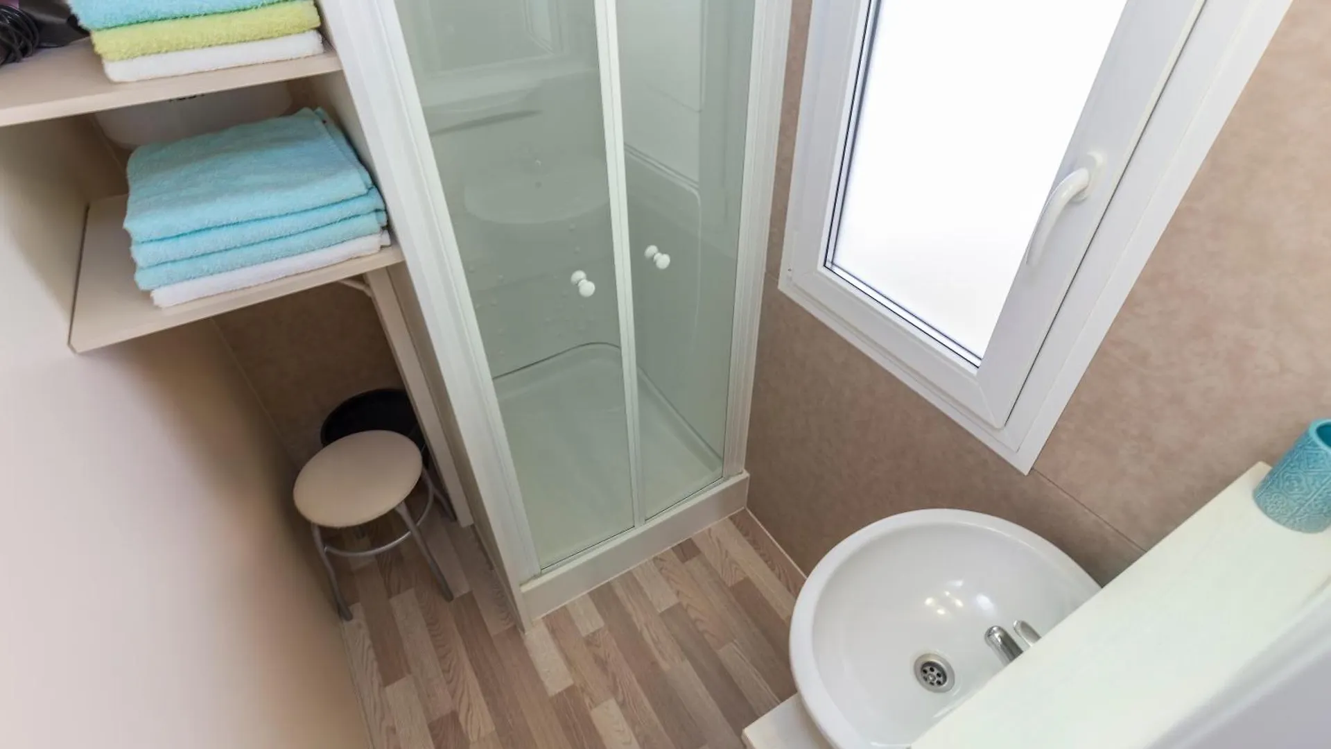 West Coast Mobilhome With Xxl Terrace In Naturist Resort Solaris Fkk Tar-Vabriga Holiday park